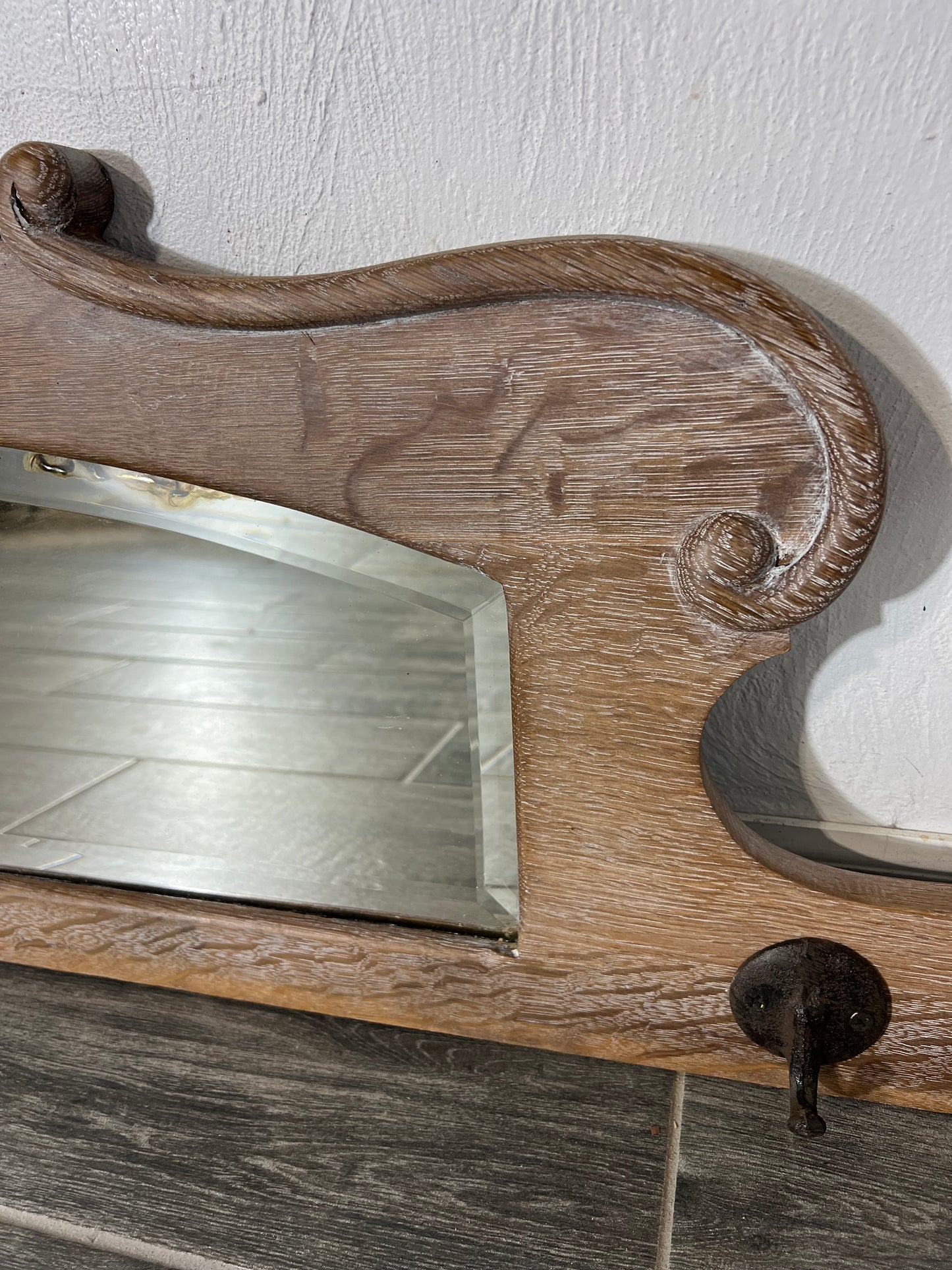 Antique mirror entryway with hooks, coat rack organizer