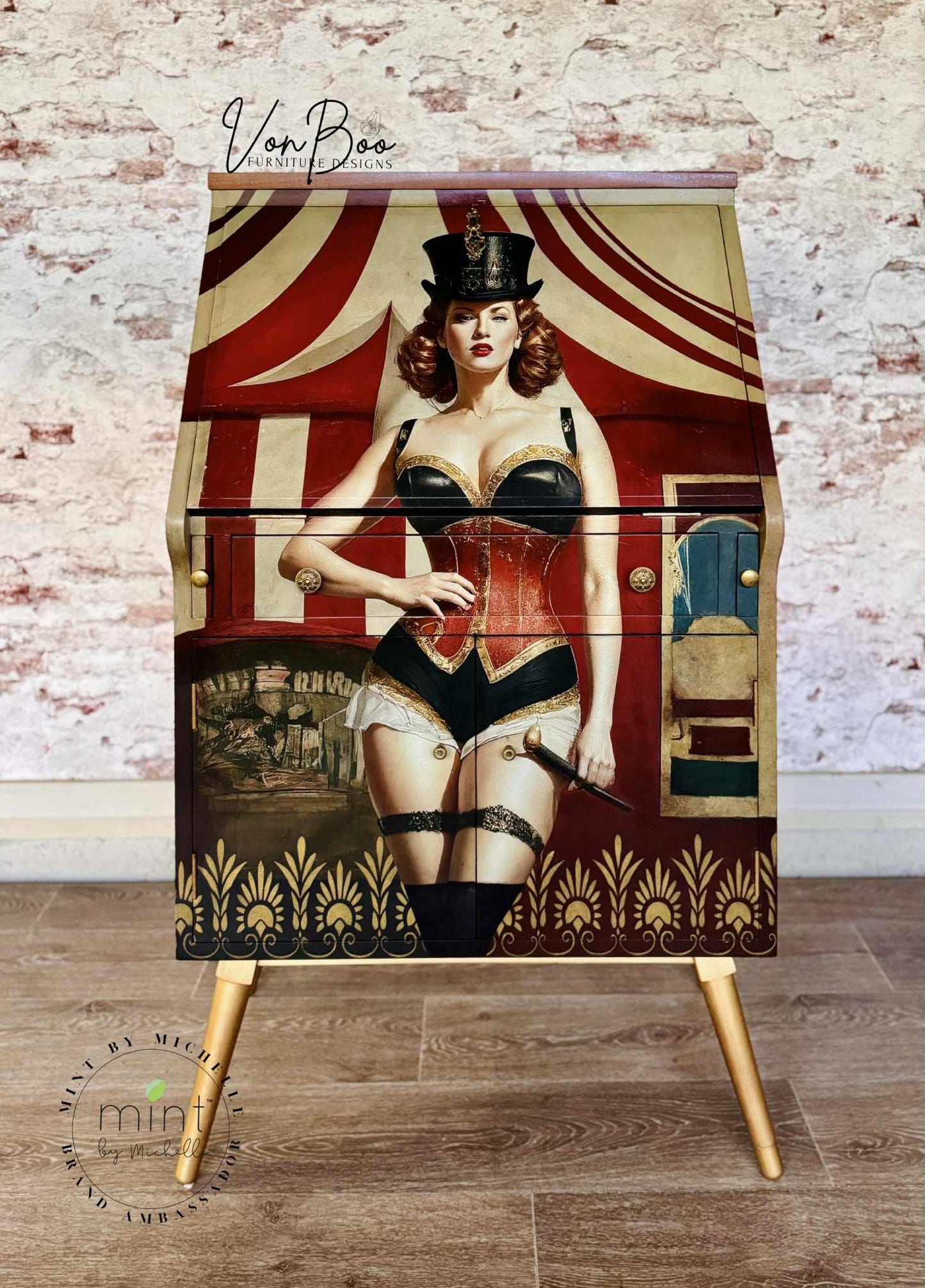Carnival Queen - Mint Decoupage Paper